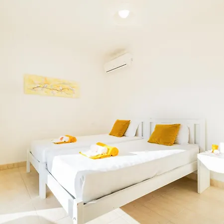 Villa Isla Bella By Algarve Vacation Albufeira