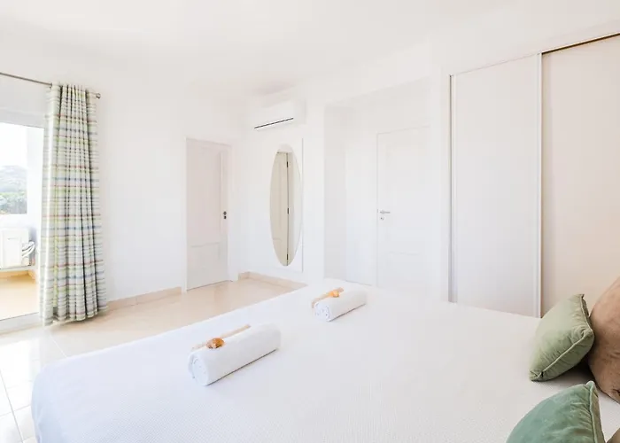 Isla Bella By Algarve Vacation Villa